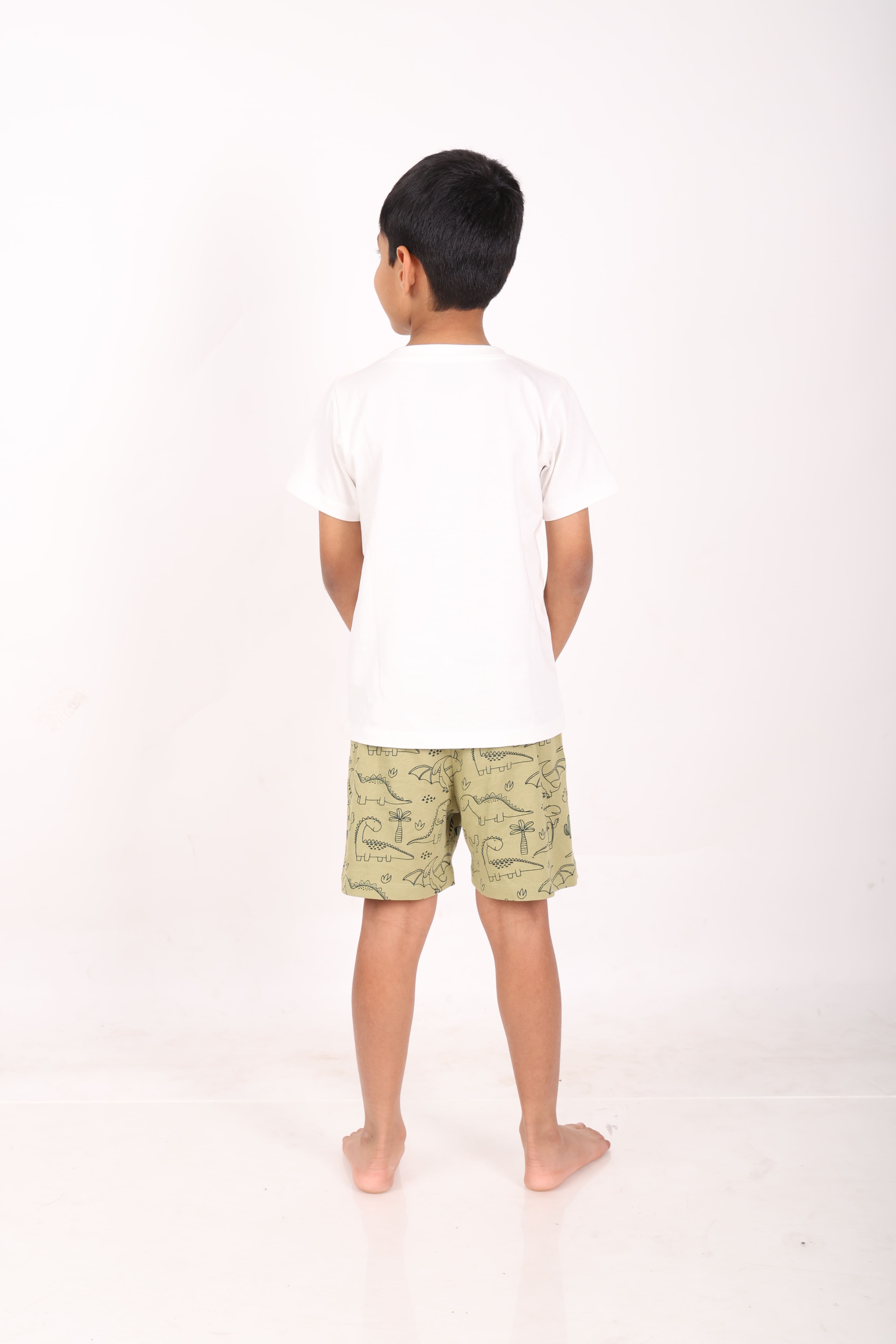 REBORN - Boys 2 piece T-Shirt & Short -set- Cream & Sage