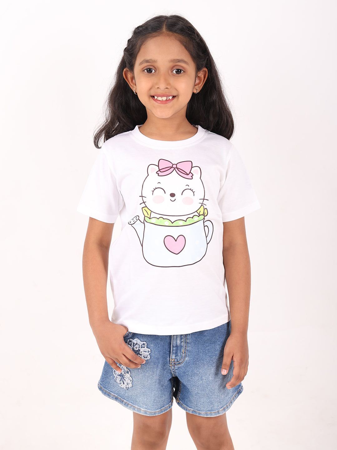 REBORN - Girls 1 piece chest printed T-shirt-White